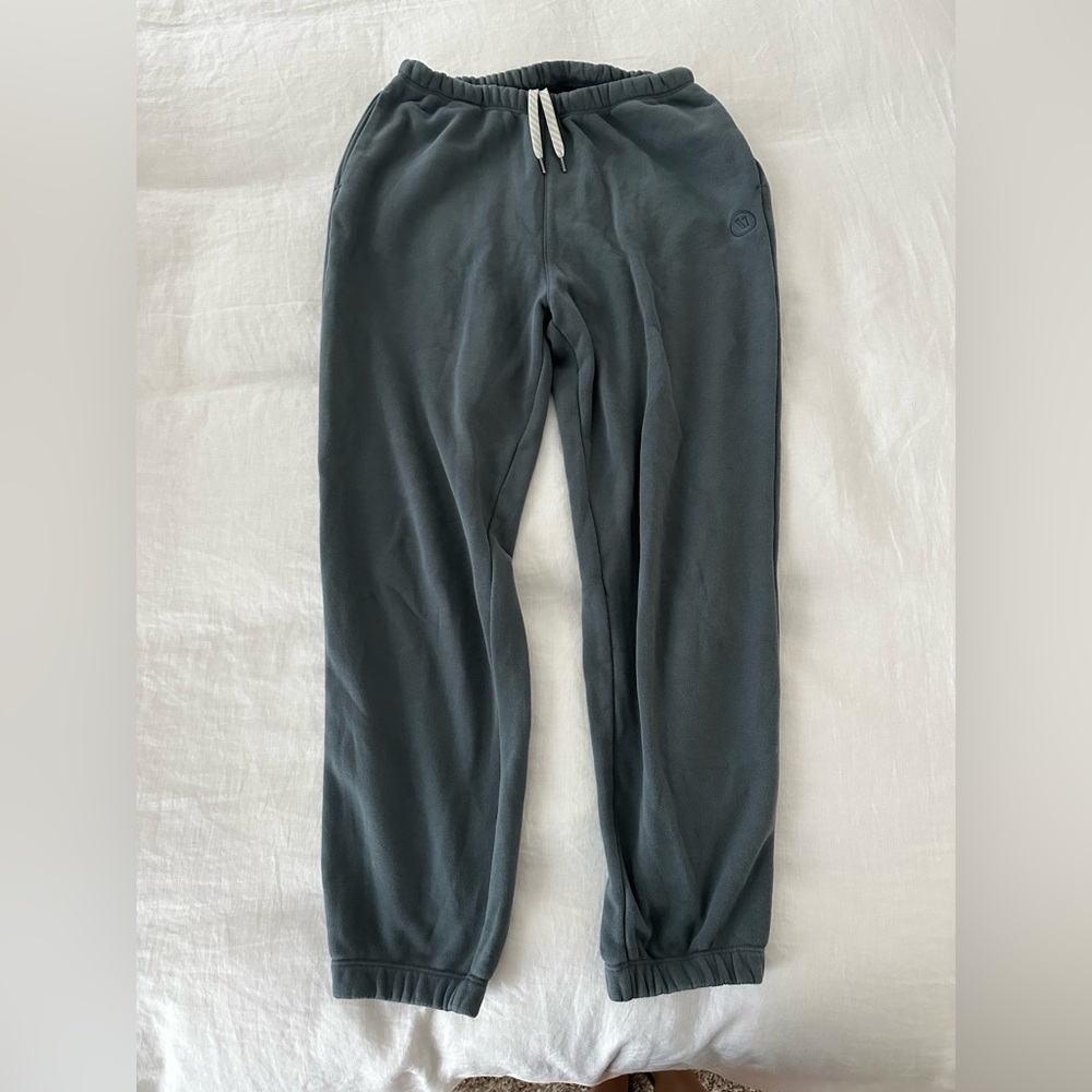 Steel blue Vuori Women’s Joggers